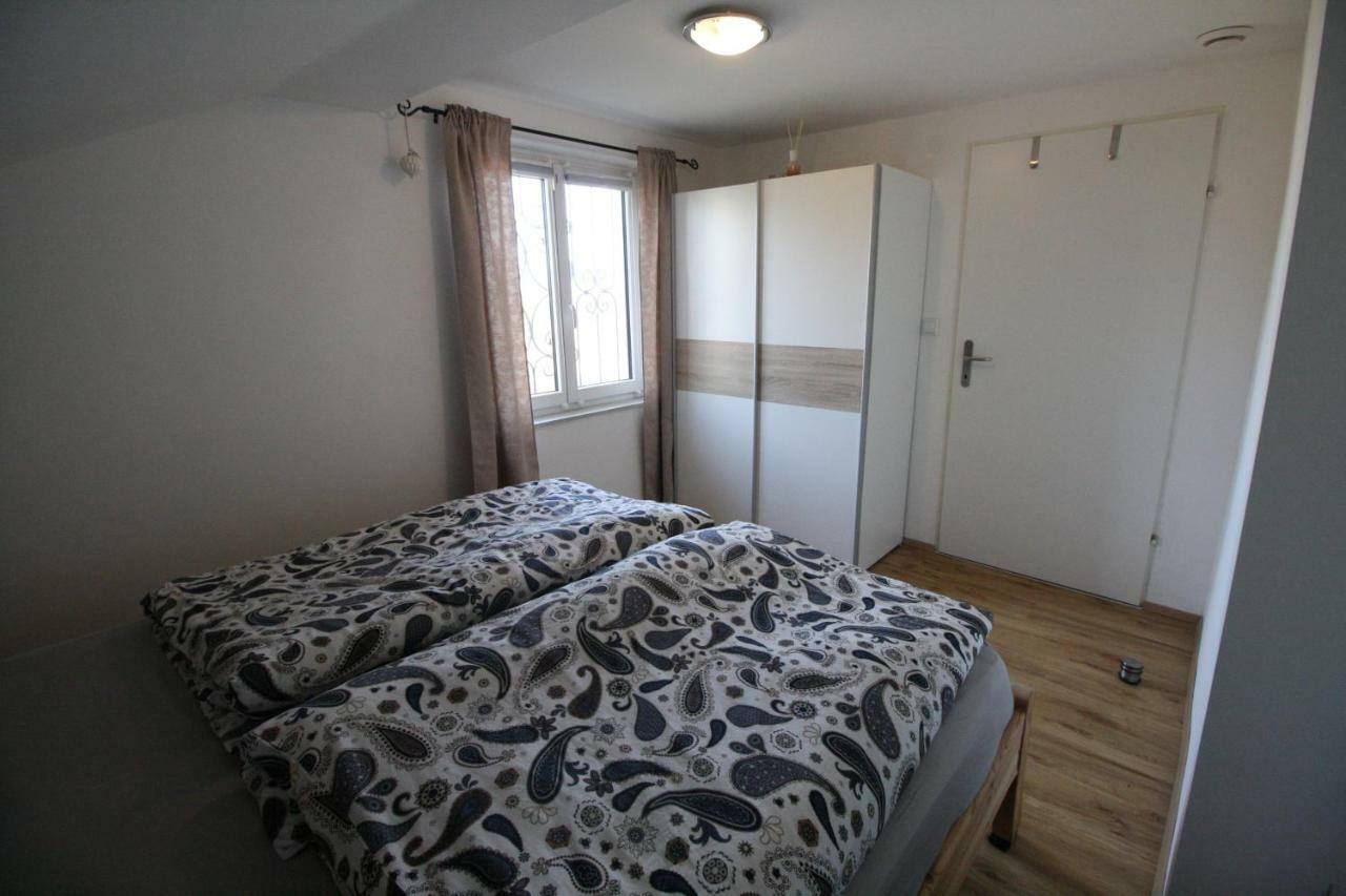 Ferienwohnung Fam. FREY Kleinhoflein Exterior foto